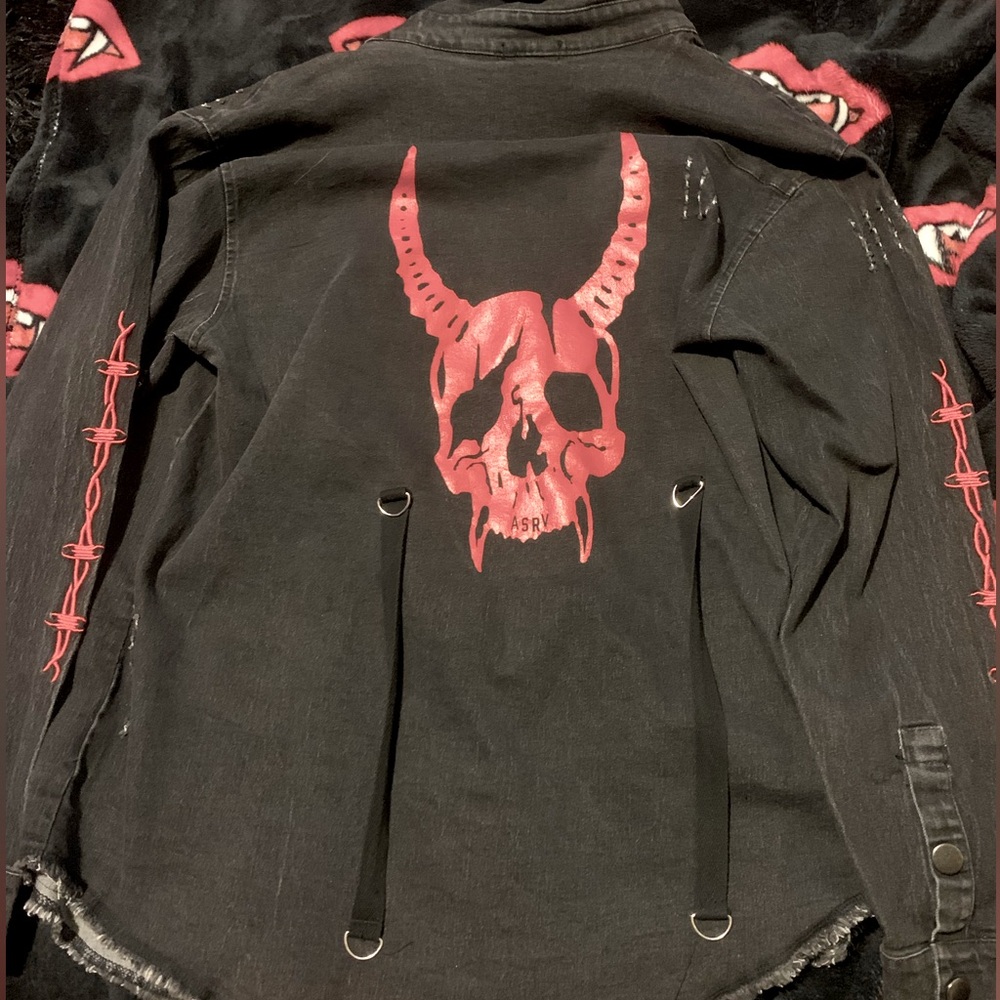 fitness wolf unisex black and red skull jacket